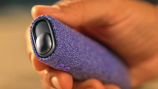 Объяснение того, как пользоваться устройством IQOS ILUMA i ONE.